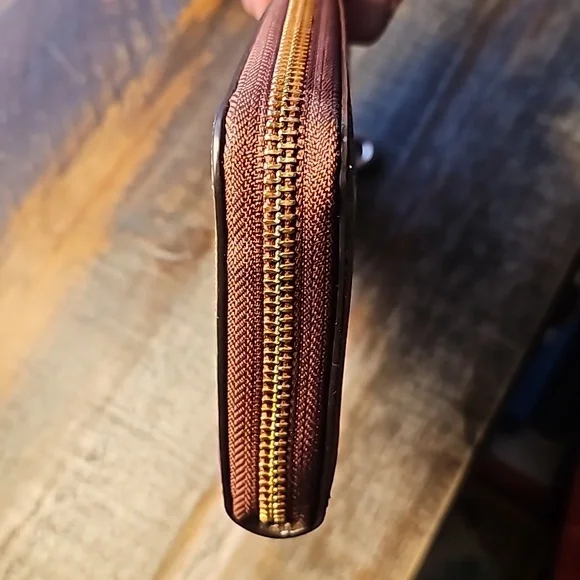 Coach Long Zip Around Wallet In Rainbow Signature Canvas - Picture 8 of 13